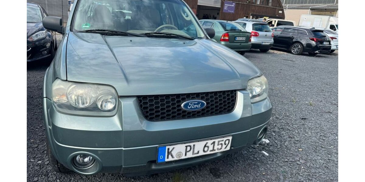 Ford Maverick 180.000 km 1.990 &euro; Köln 51149