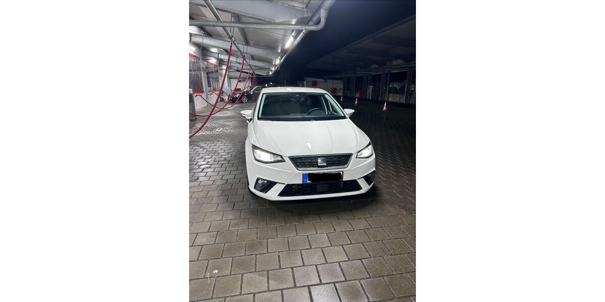 Seat Ibiza 18.600 km 18.500 &euro; Bergisch gladbach 51469