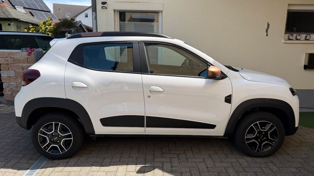Dacia Spring 27.300 km 11.990 &euro; Hennef (Sieg) 53773