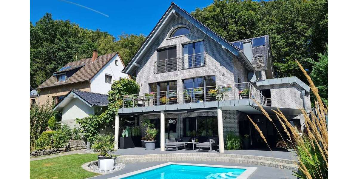 Einfamilienhaus Much / Niederheimbach Niederheimbach - 6 Zimmer, 224 m&sup2;, 1.100.000&euro; | Angebot:25312213