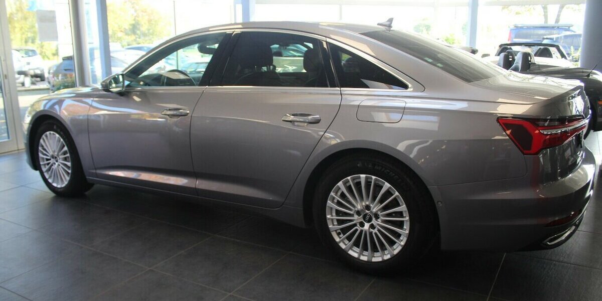 Audi A6 50 TFSI e quattro S tronic design 69.955 km 31.480 € Euskirchen 53881