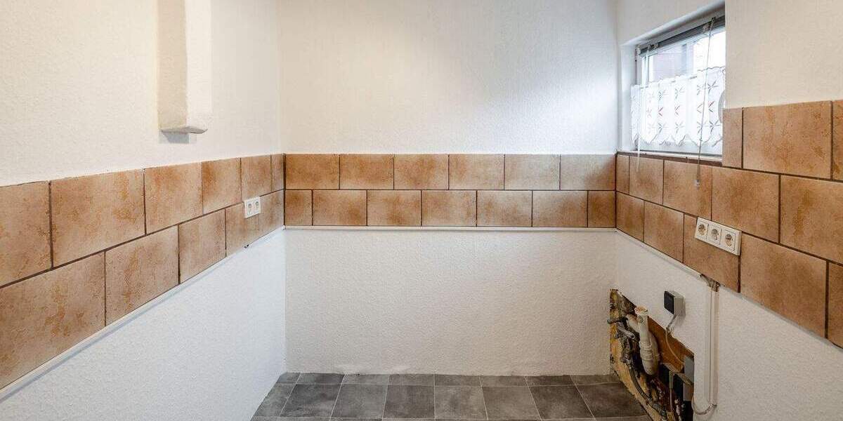 Bungalow Neunkirchen-Seelscheid Hasenbach - 2 Zimmer, 48 m&sup2;, 195.000&euro; | Angebot:23396305