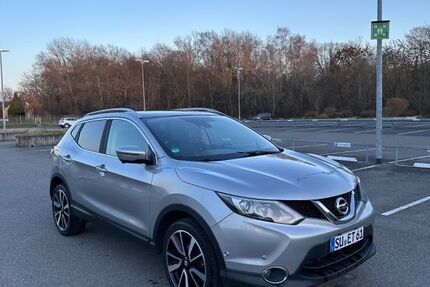 Nissan Qashqai 152.000 km 7.490 &euro; Siegburg 53721