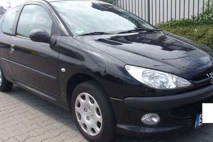 Peugeot 206 83.000 km 2.950 &euro; Siegburg 53721