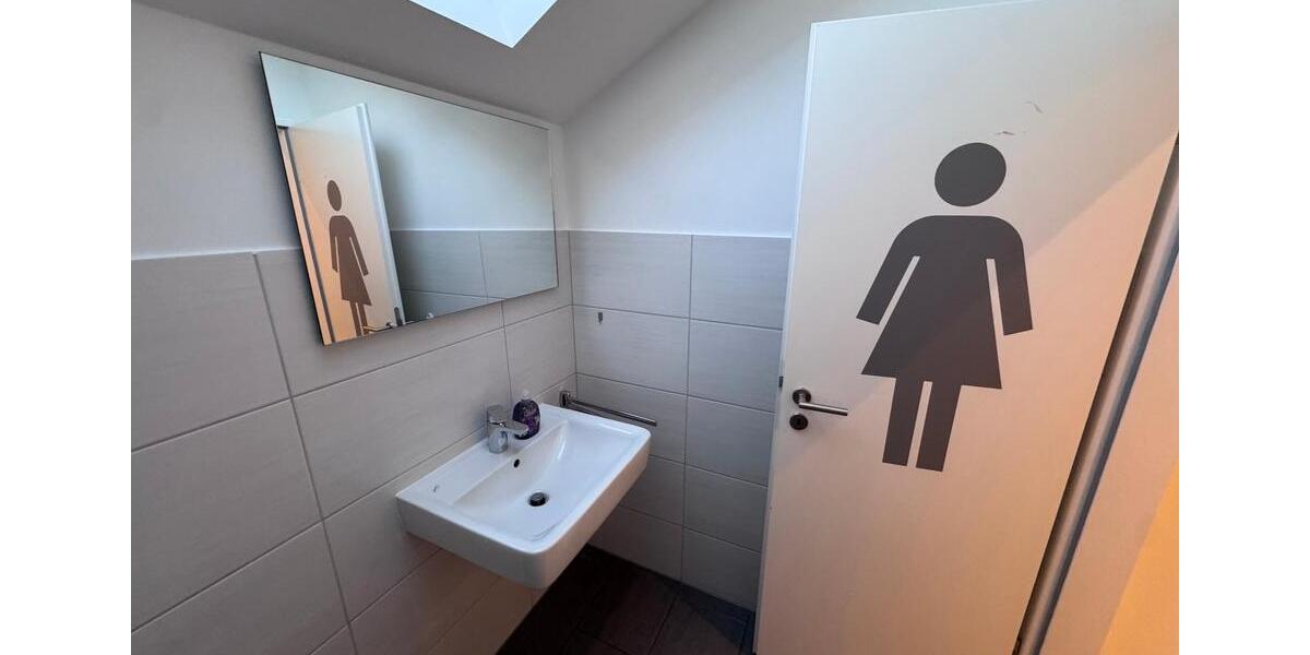 Gewerbeobjekt Niederkassel - 400&euro; | Angebot:24853795