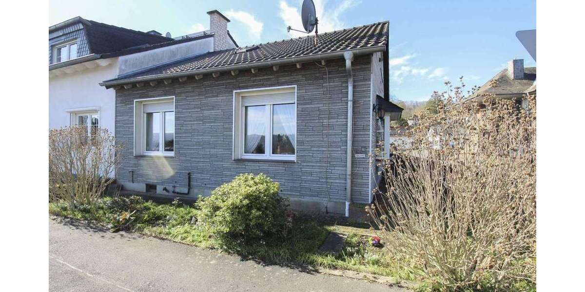 Haus zum Kaufen in Bonn 228.000 € 86.11 m² 2.5 zimmer