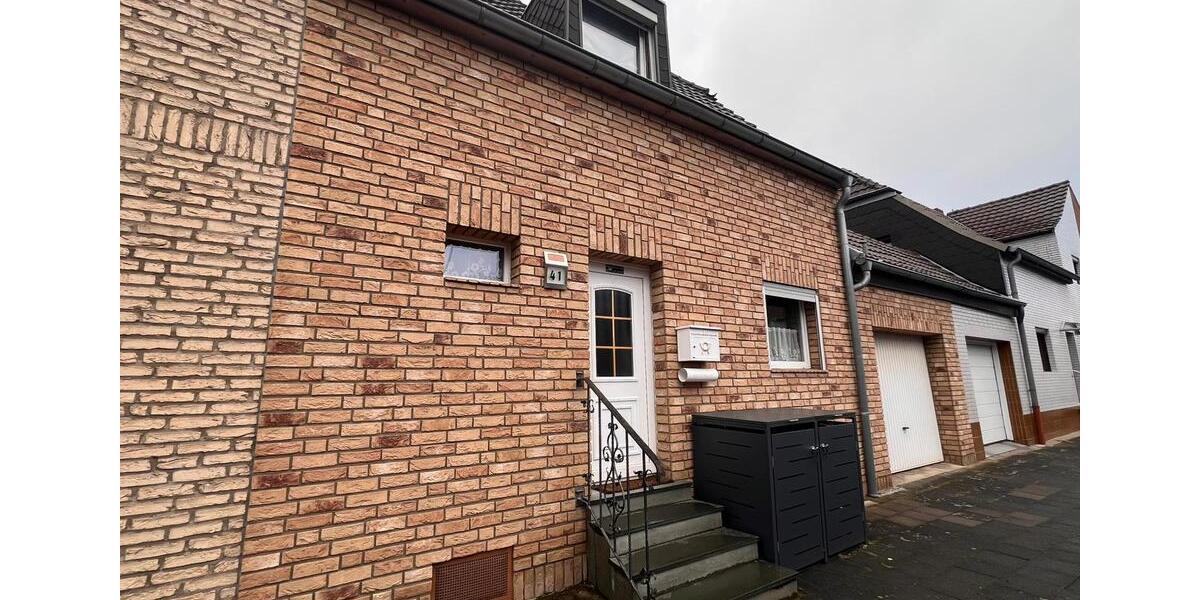 Doppelhaushälfte Frechen - 3 Zimmer, 100 m&sup2;, 399.000&euro; | Angebot:27184497