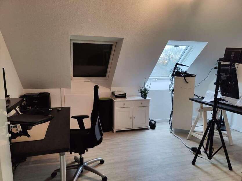 Wohnung zum Kaufen in Siegburg 349.000 € 82 m²