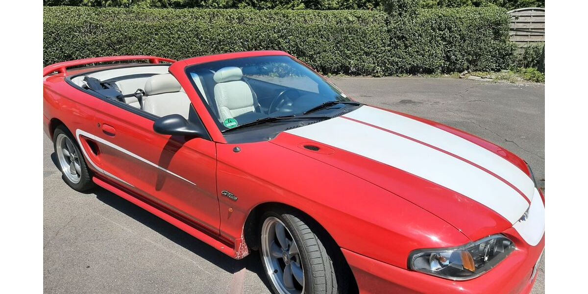 Ford Mustang 186.600 km 8.500 &euro; Köln 50997