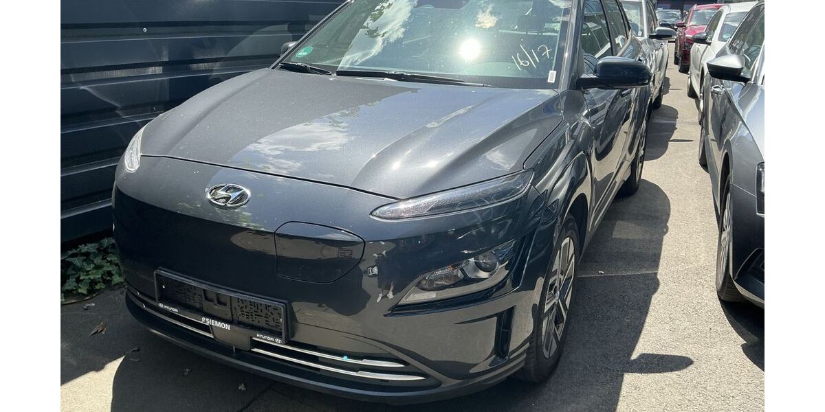 Hyundai KONA 40.621 km 17.500 &euro; Eitorf 53783