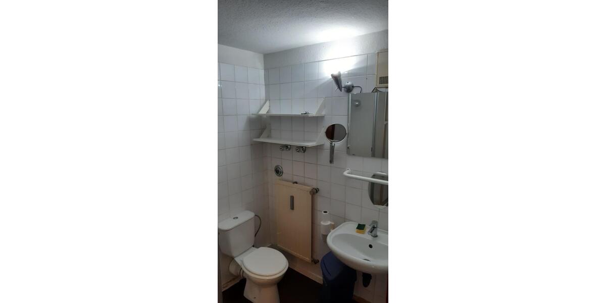 Erdgeschoßwohnung Köln Kalk - 1 Zimmer, 33 m&sup2;, 790&euro; | Angebot:25641572