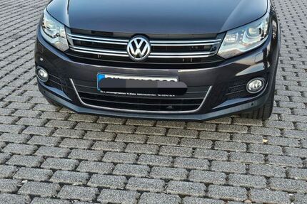 VW Tiguan 157.320 km 15.900 € Neunkirchen-Seelscheid 53819