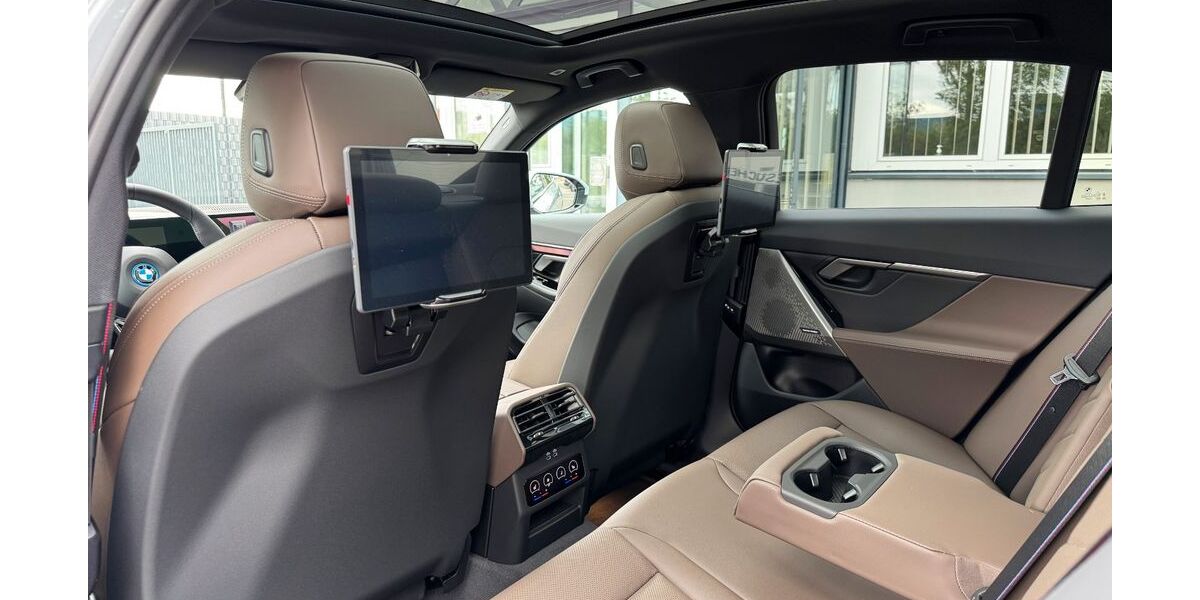 BMW 530 4.113 km 72.850 &euro; Köln 50739