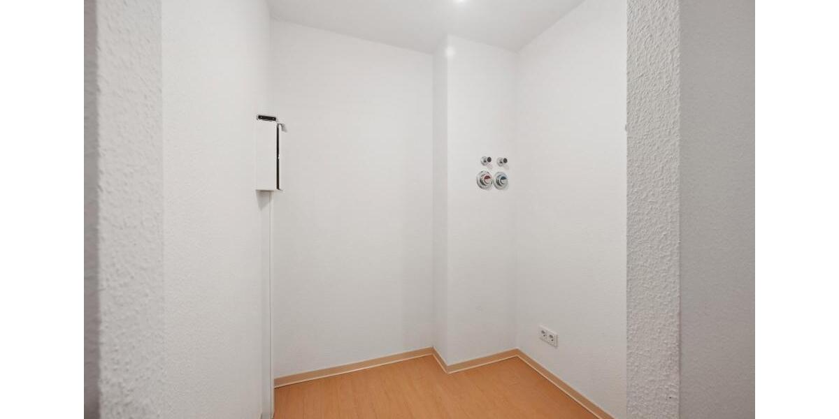 Etagenwohnung Bonn Lannesdorf - 2 Zimmer, 64 m&sup2;, 699&euro; | Angebot:25809453