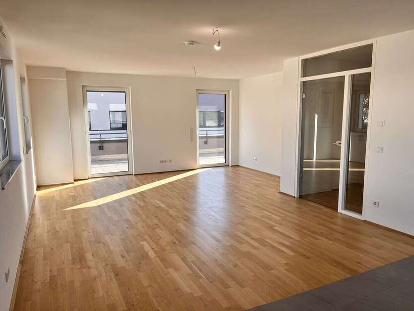 Wohnung zum Kaufen in Köln-Bilderstöckchen 689.900 € 114.06 m²