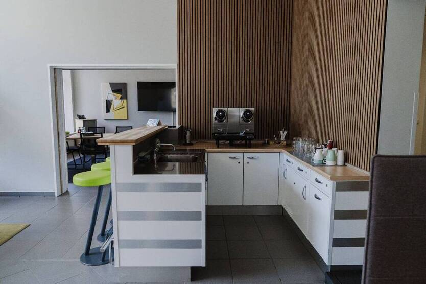 Flexible Bürolösungen am Hansaring - All-in-Miete