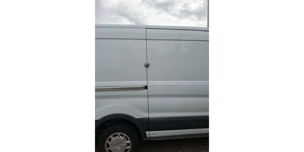 Ford Transit 95.456 km 13.000 &euro; Bergisch Gladbach 51429