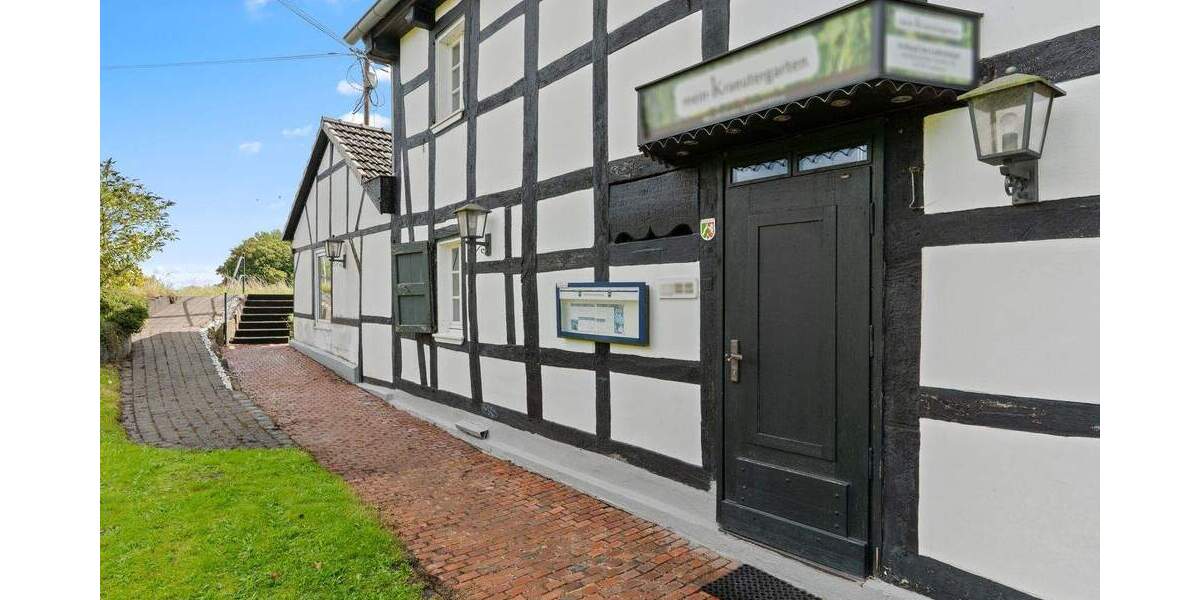 Mehrfamilienhaus, Wohnhaus Lohmar Hausen - 1 Zimmer, 445 m&sup2;, 545.000&euro; | Angebot:25737352