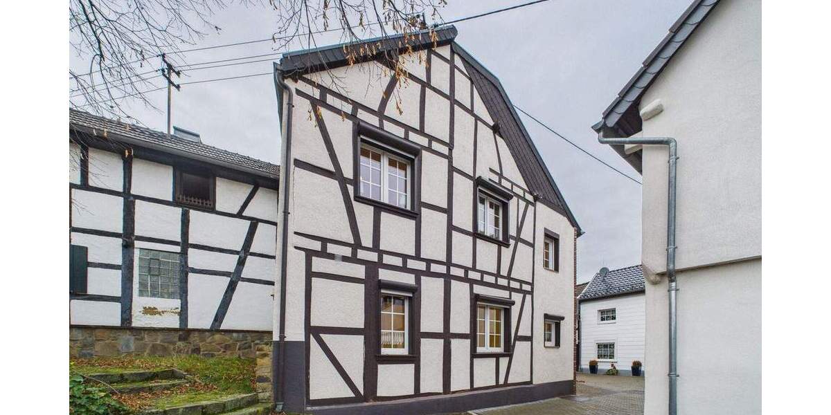 Einfamilienhaus Weilerswist Lommersum - 1 Zimmer, 276 m&sup2;, 337.000&euro; | Angebot:24530497