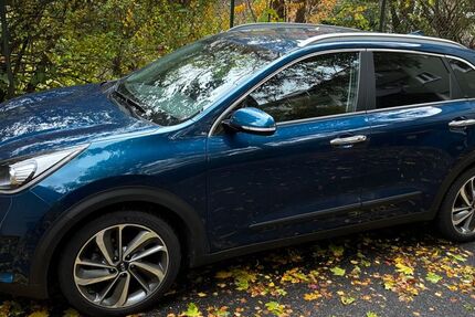 Kia Niro 32.000 km 17.600 € Köln 51063