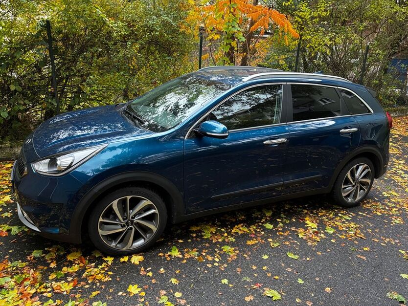 Kia Niro 32.000 km 17.600 € Köln 51063