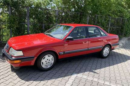 Audi V8