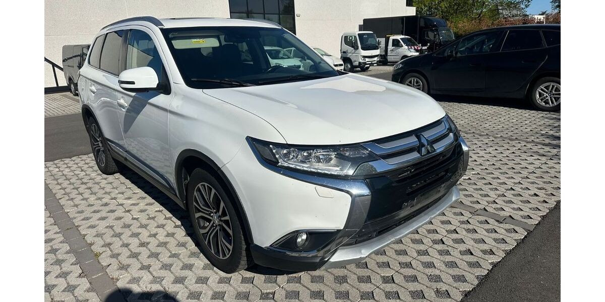 Mitsubishi Outlander 200.000 km 9.900 &euro; Wesseling - Köln 50389