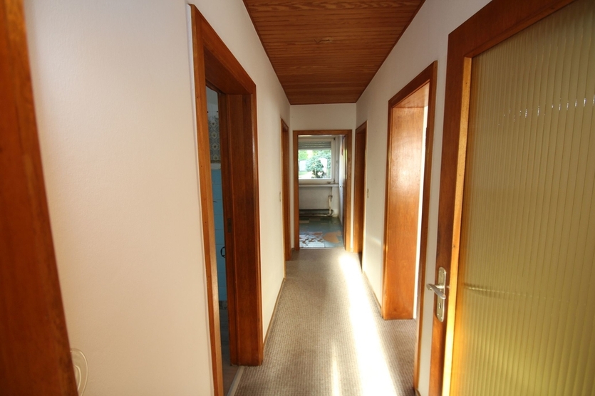 Mit 3D: Ein- bis Zweifamilienhaus in Köln-Wahnheide mit zusätzlichem Grundstück! 6 zimmer