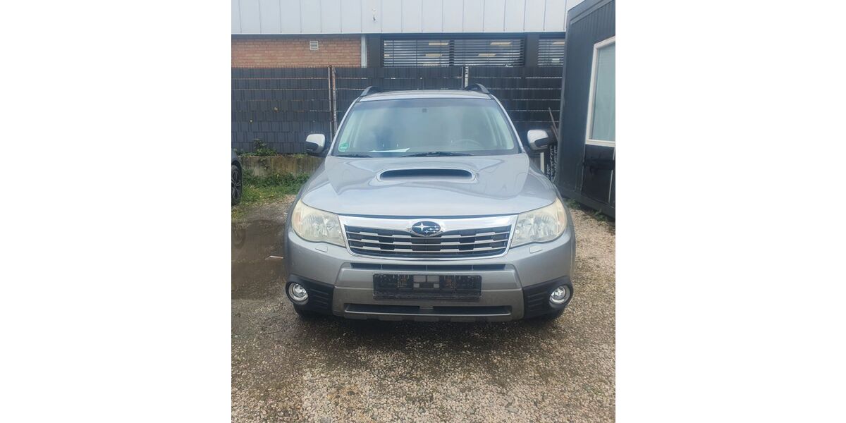 Subaru Forester 219.000 km 4.490 &euro; Bonn 53227