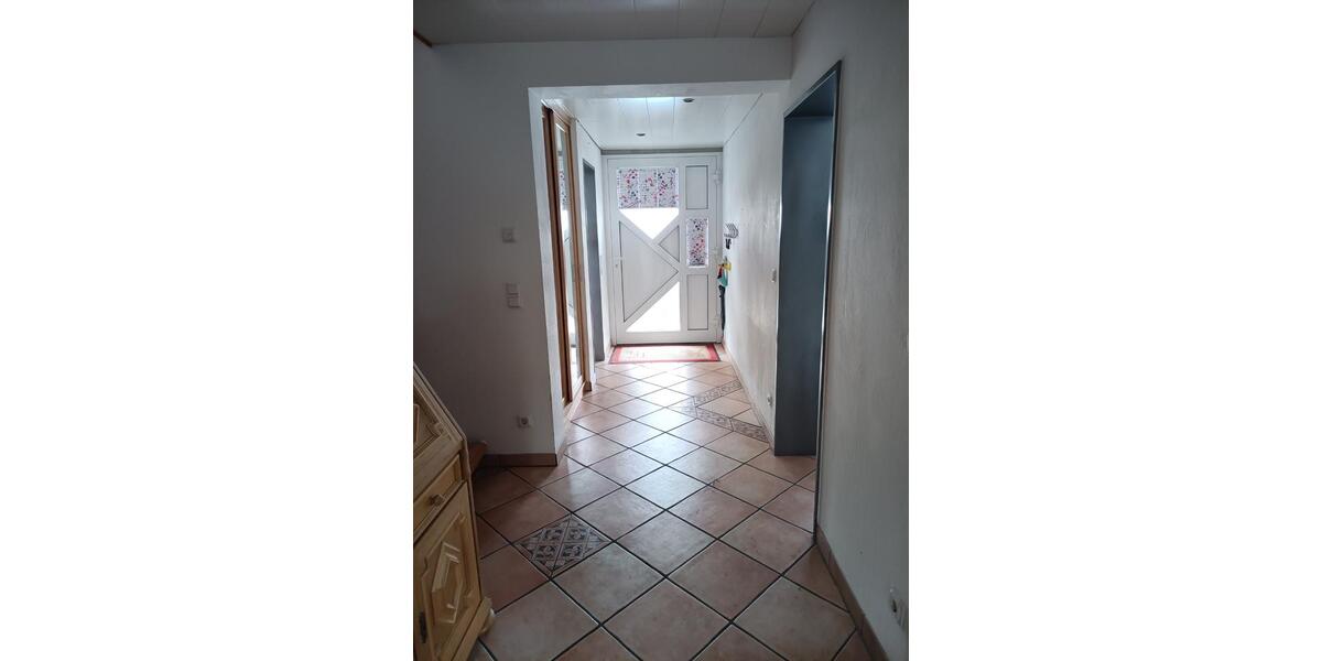 Doppelhaushälfte mit Büroräumen zur Miete in Bornheim-Walberberg 6 zimmer