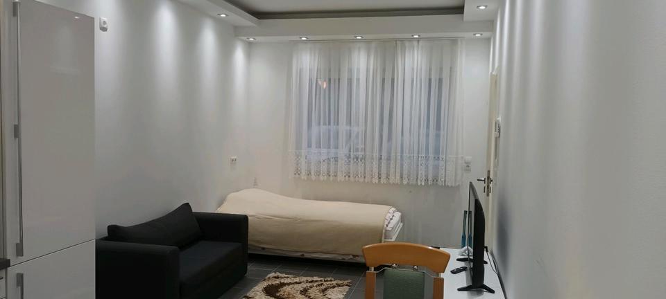 Apartment Wohnung mit Separaten Eingang zimmer