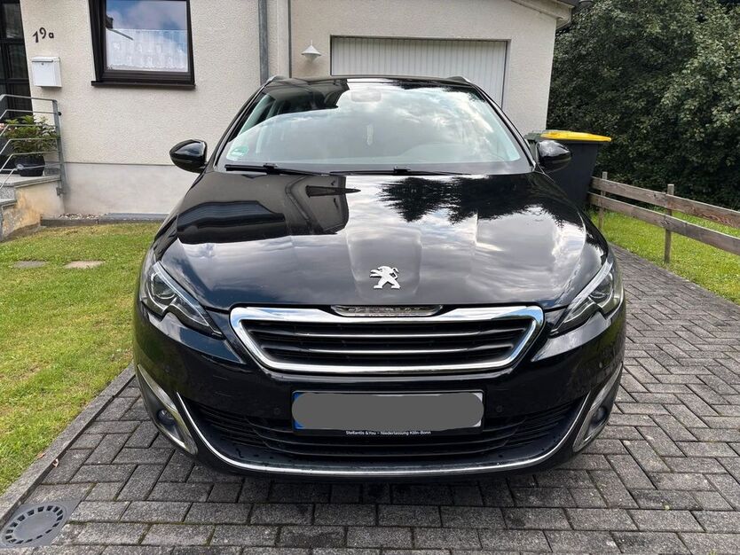 Peugeot 308 157.000 km 7.600 € Eitorf 53783