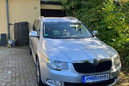 Skoda Superb 99.750 km 8.500 &euro; Neunkirchen Seelscheid 53819
