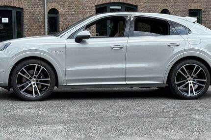 Porsche Cayenne 12.100 km 119.790 &euro; Frechen (bei Köln) 50226