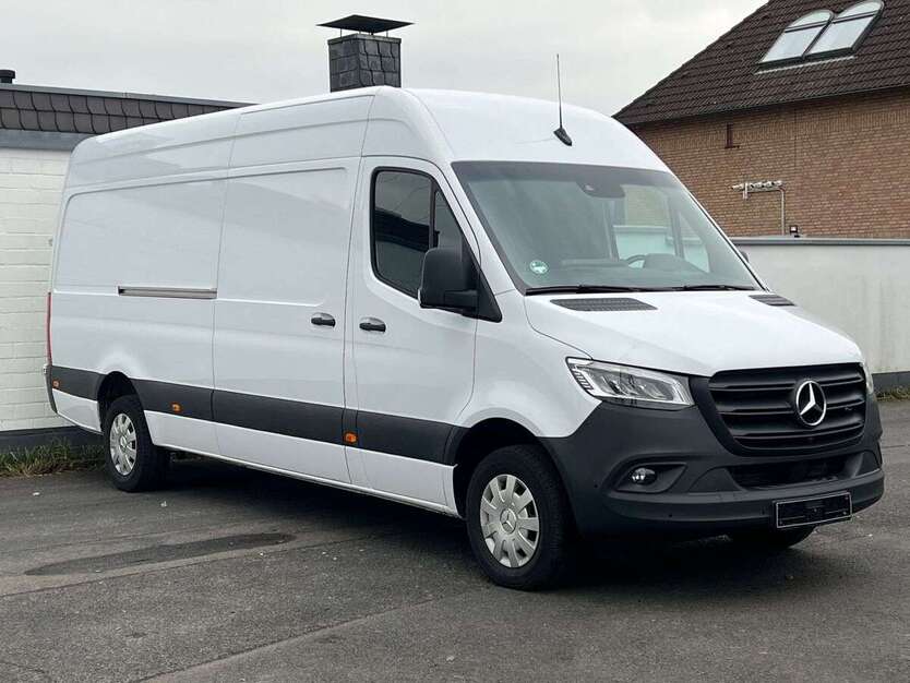 Mercedes-Benz Sprinter 63.300 km 27.999 € Wesseling 50389