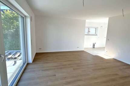 Wohnung Hennef-Zentrum Zentrum - 2 Zimmer, 67 m&sup2;, 1.005&euro; | Angebot:27249975