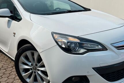 Opel Astra 99.000 km 6.699 € Nörvenich 52388