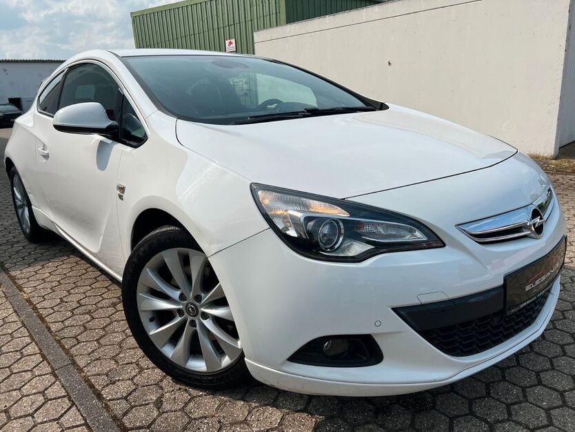 Opel Astra 99.000 km 6.699 € Nörvenich 52388