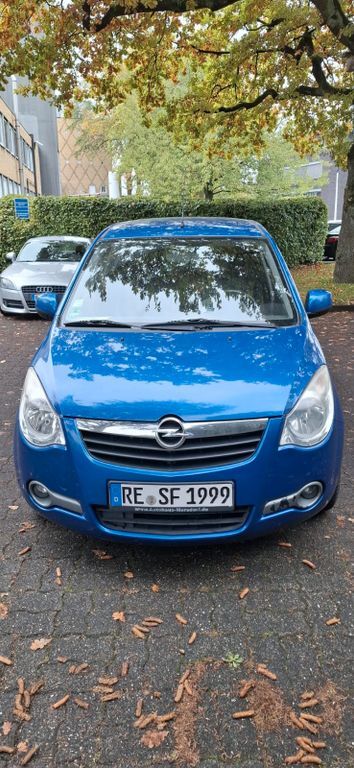 Opel Agila 170.000 km 4.600 € Köln 51147
