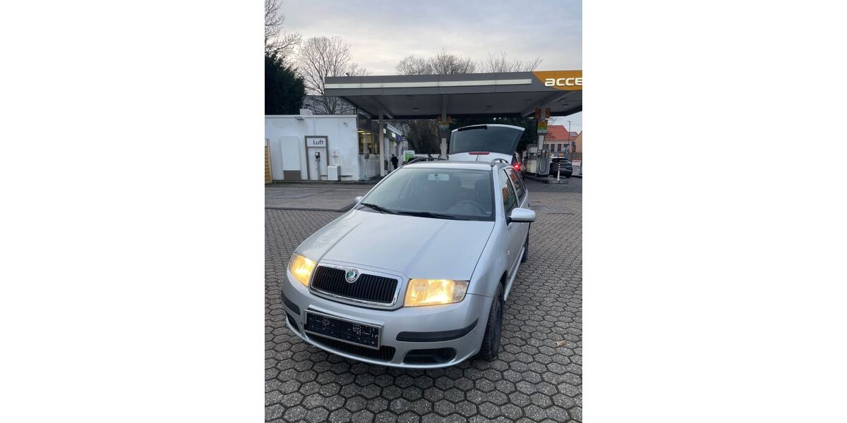 Skoda Fabia 217.000 km 1.890 &euro; Köln 50667