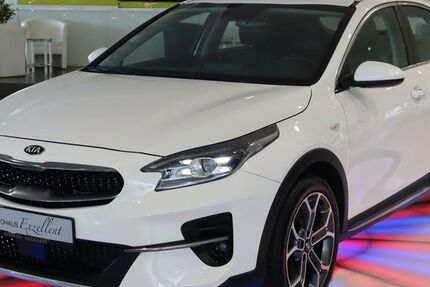 Kia XCeed 99.742 km 14.750 &euro; Troisdorf (Köln/Bonn) 53842
