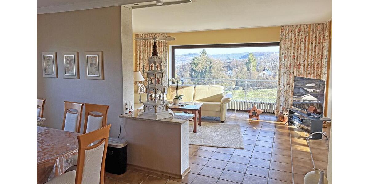 Erdgeschoßwohnung Eitorf - 3 Zimmer, 120 m&sup2;, 1.000&euro; | Angebot:24816904