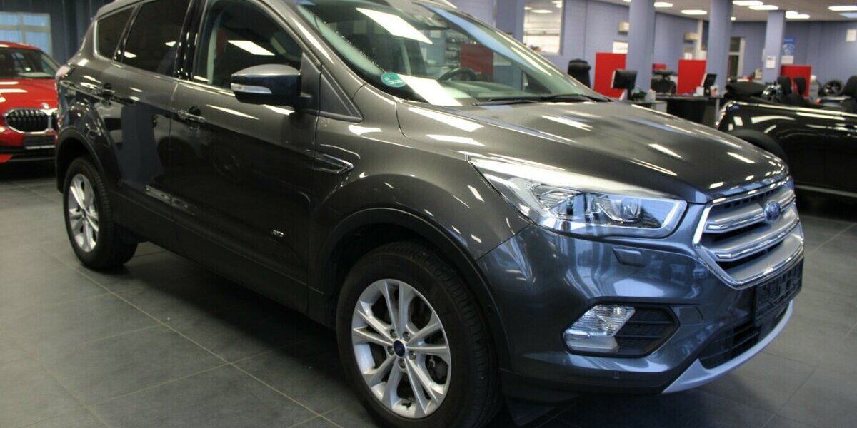 Ford Kuga 1.5 EcoBoost 4x4 Aut. Titanium 97.755 km 15.980 &euro; Euskirchen 53881