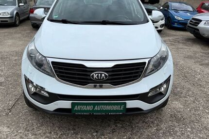 Kia Sportage 172.000 km 10.900 € Bonn 53123