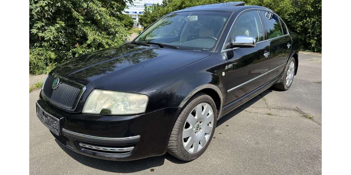 Skoda Superb 226.200 km 2.700 &euro; Troisdorf Sieglar 53844