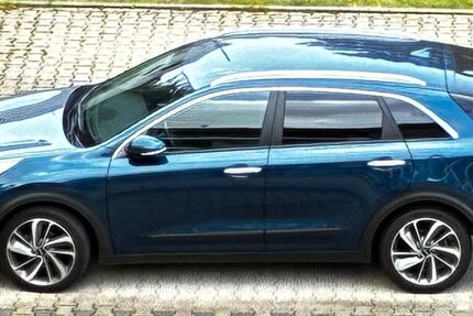 Kia Niro 32.000 km 18.000 € Köln 51063