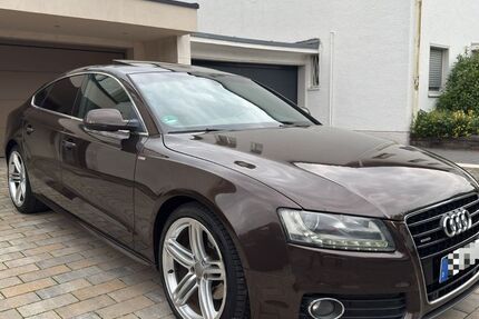 Audi A5 177.493 km 9.899 € Köln 50996