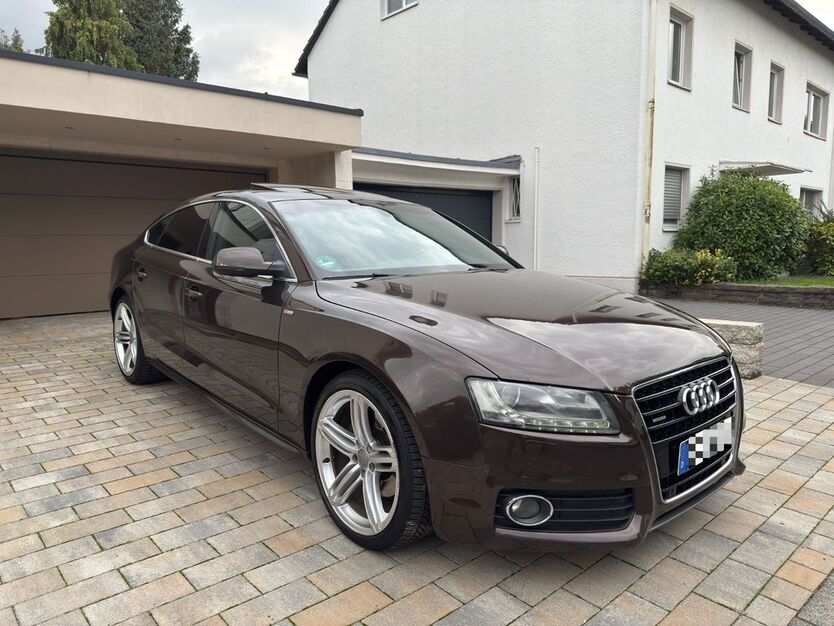 Audi A5 177.493 km 9.899 € Köln 50996