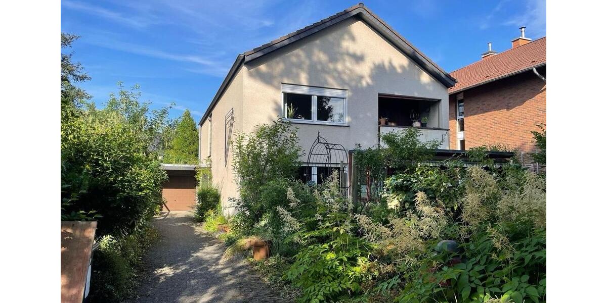Mehrfamilienhaus, Wohnhaus Bonn Gielgen - 11 Zimmer, 200 m&sup2;, 690.000&euro; | Angebot:26941552