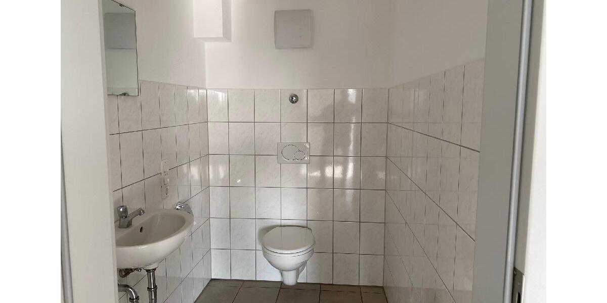 Gewerbeobjekt Niederkassel - 745&euro; | Angebot:18932925